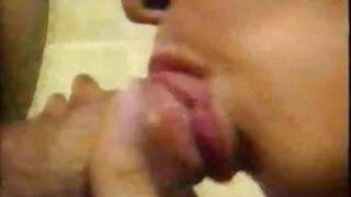 وضعت المرأة مقاطع فيديو سكسيه عراقيه المفلسة الألعاب الجنسية جانبا وقفزت على كس زوجها